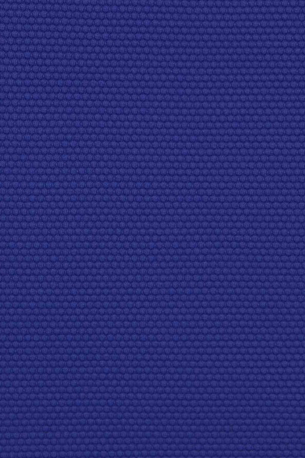 imagen de detalle de la tela del bañador entero capri uve en color azul